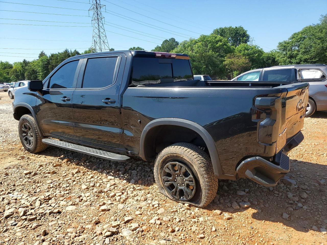 2022 Chevrolet Silverado K1500 Zr2 - Фото 2