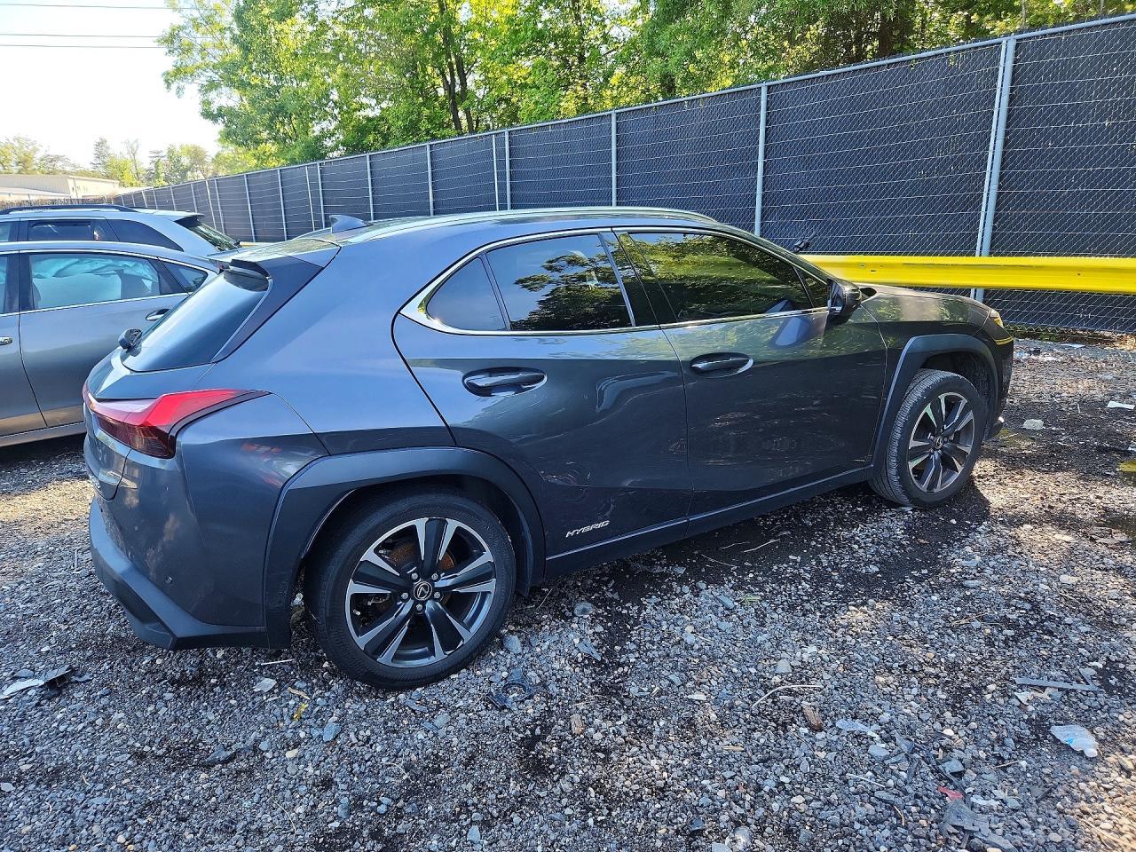 2022 Lexus Ux 250H Base - Фото 3