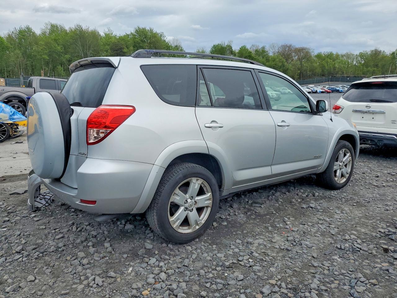 2007 Toyota Rav4 Sport - Image 3