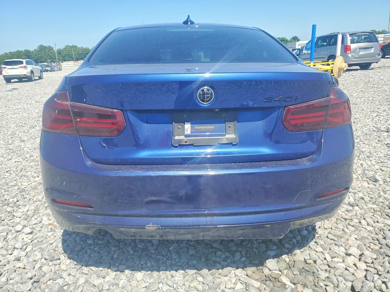 2018 BMW 320 I - Фото 6