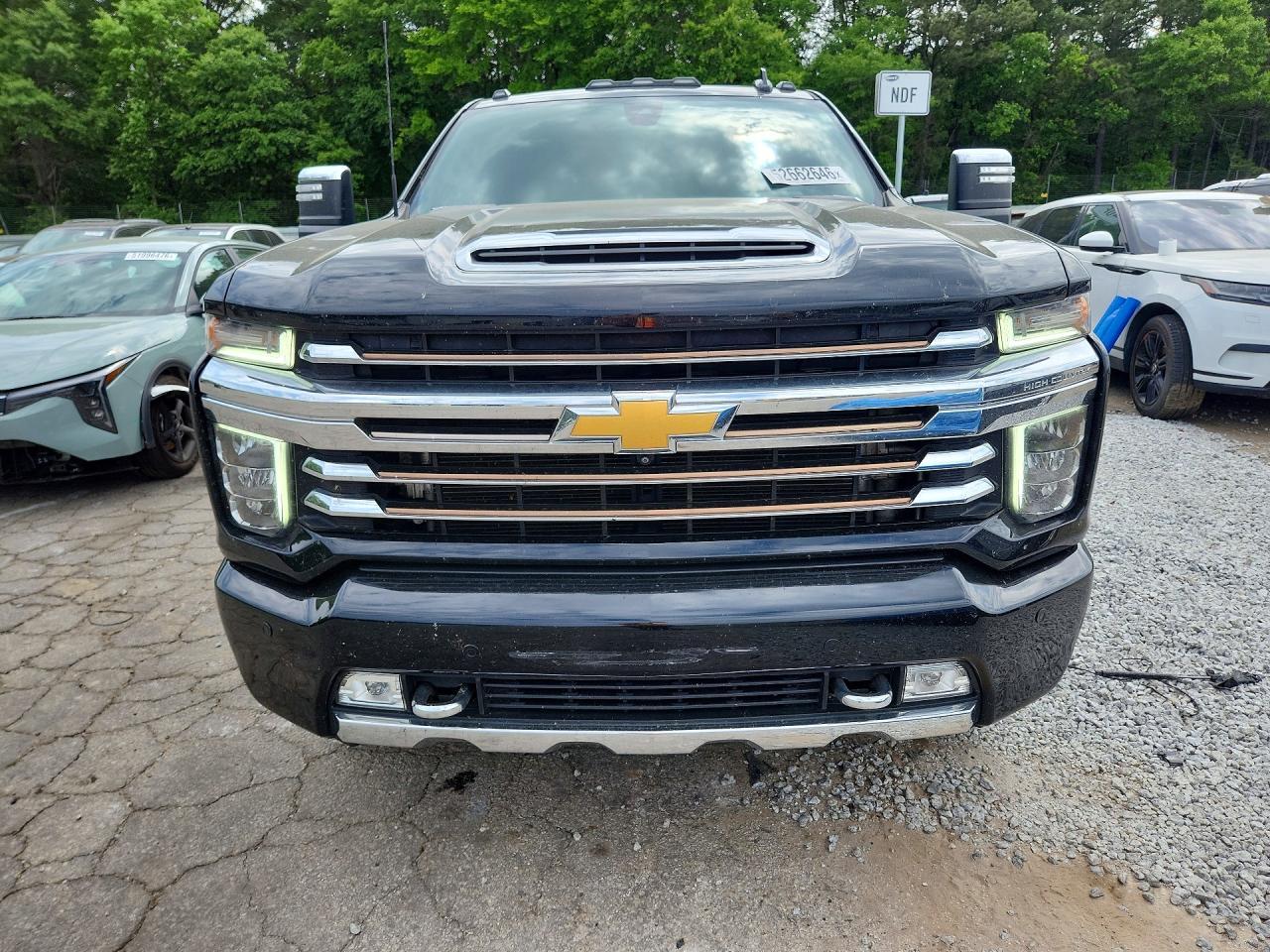 2022 Chevrolet Silverado K3500 High Country - Фото 5