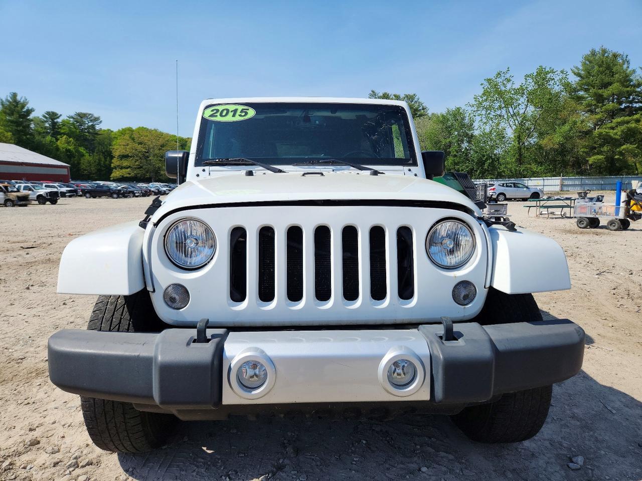 2015 Jeep Wrangler Unlimited Sahara - Фото 5