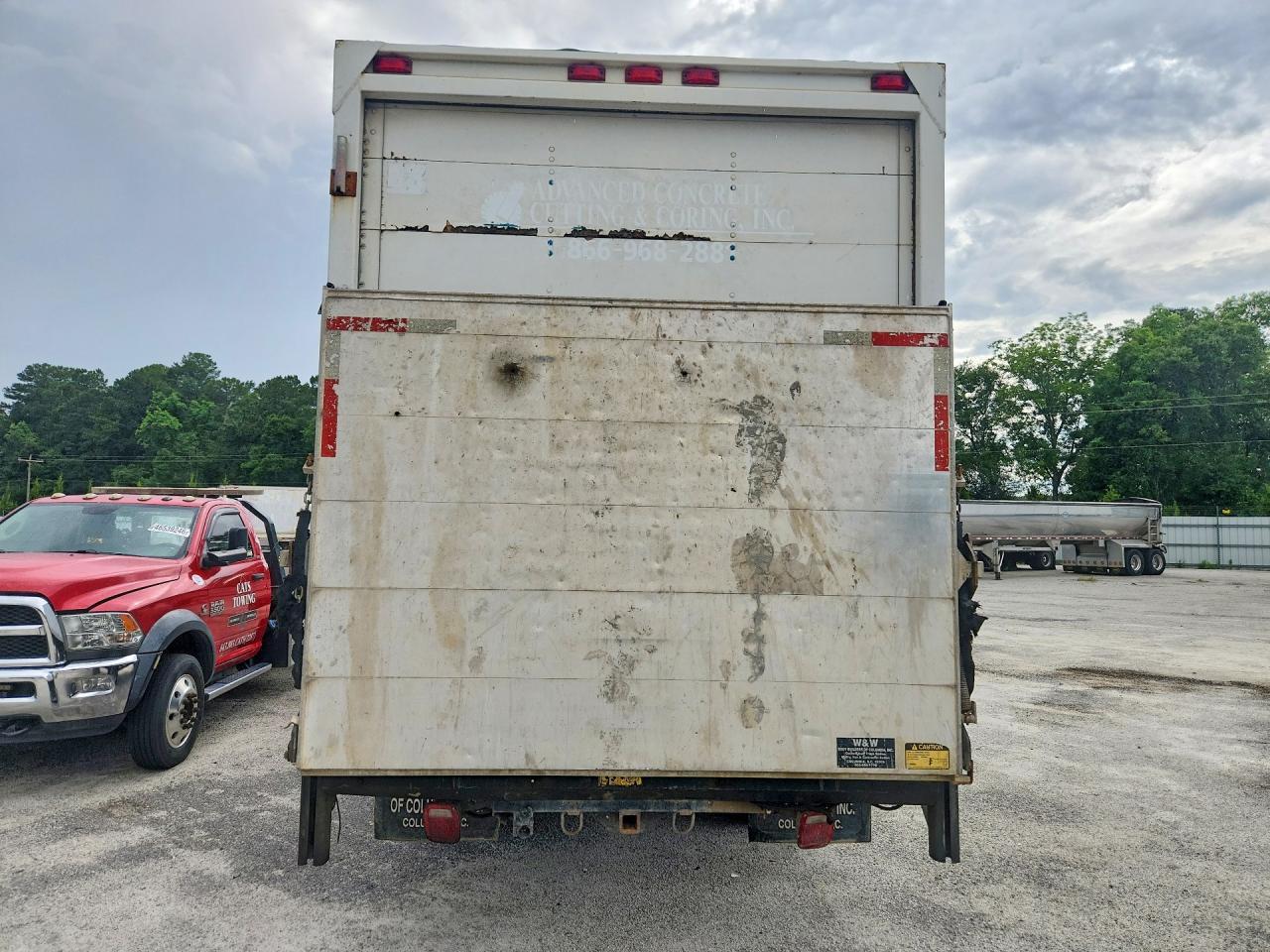 2014 Ram 5500 Box Truck - Image 6
