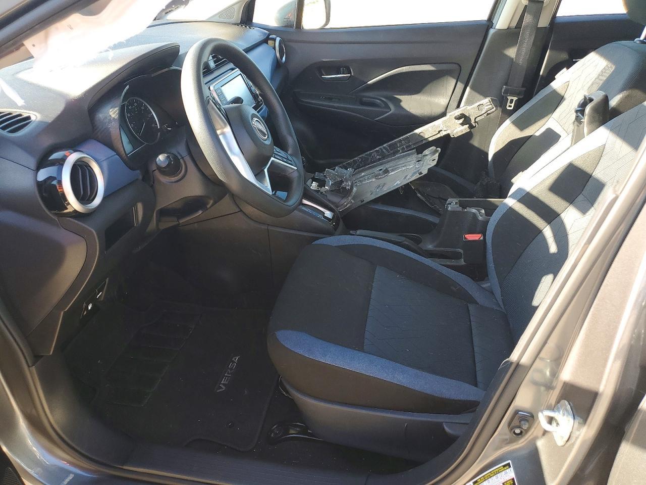 2025 Nissan Versa Sv - Фото 7