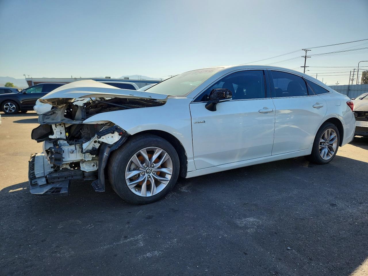 2019 Toyota Avalon Hybrid Xle