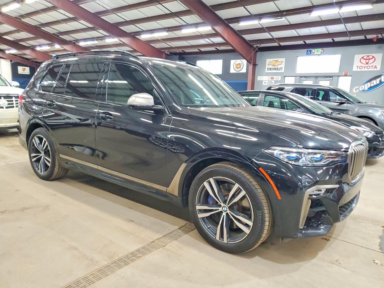 2020 BMW X7 M50I - Фото 4