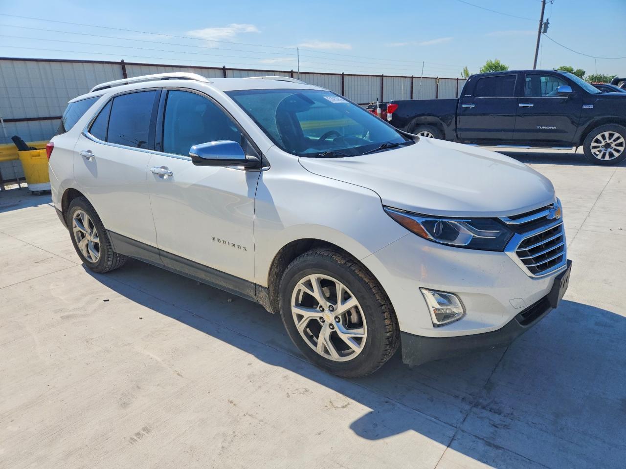 2018 Chevrolet Equinox Premier - Image 4