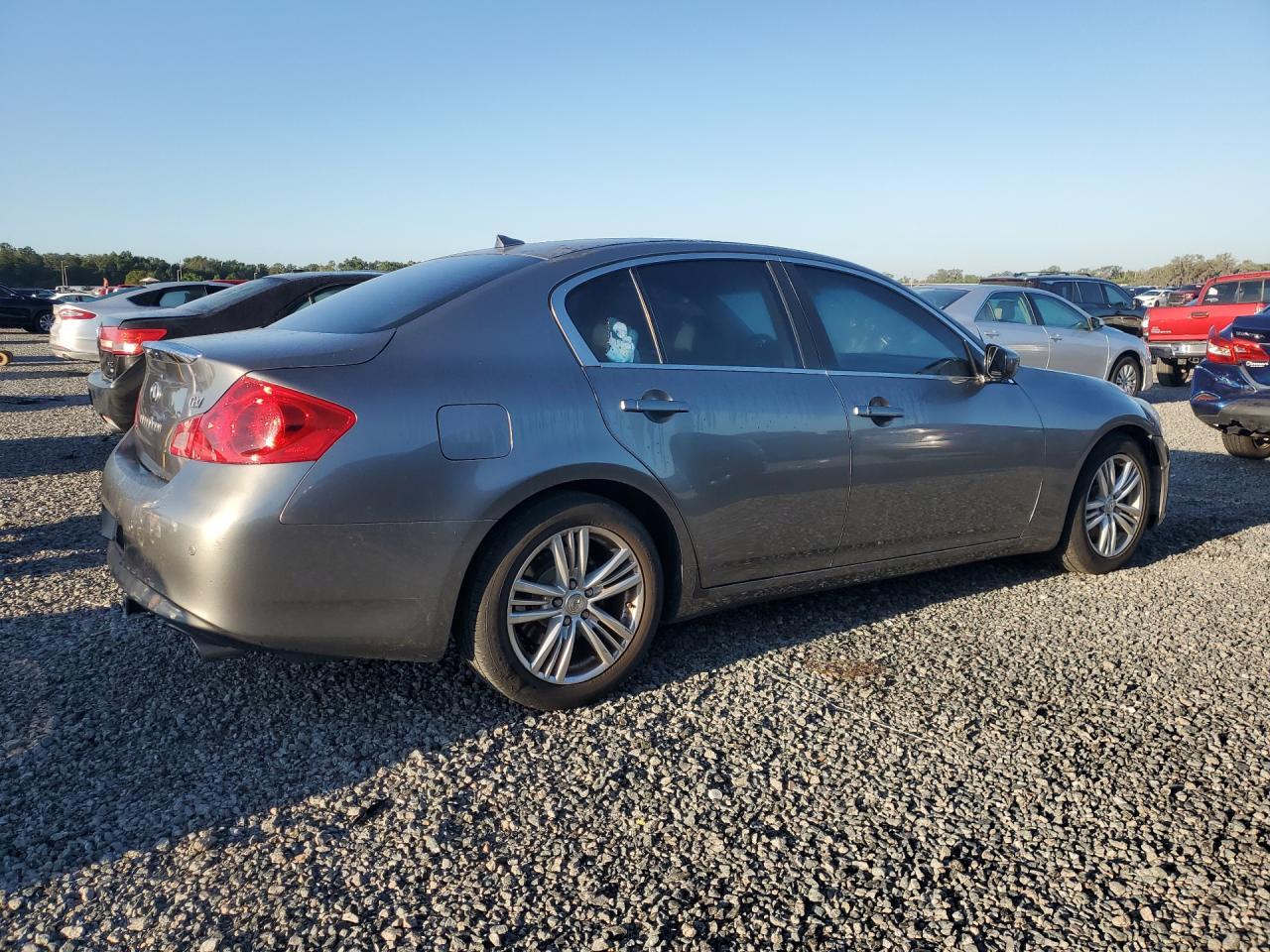 2013 Infiniti G37 Sedan Journey - Фото 3