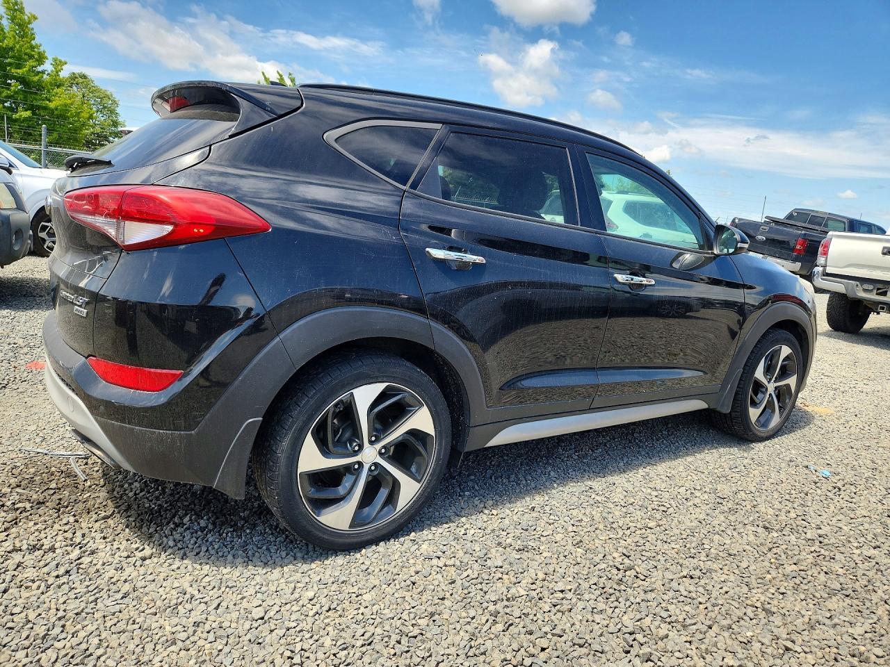 2017 Hyundai Tucson Limited - Image 3