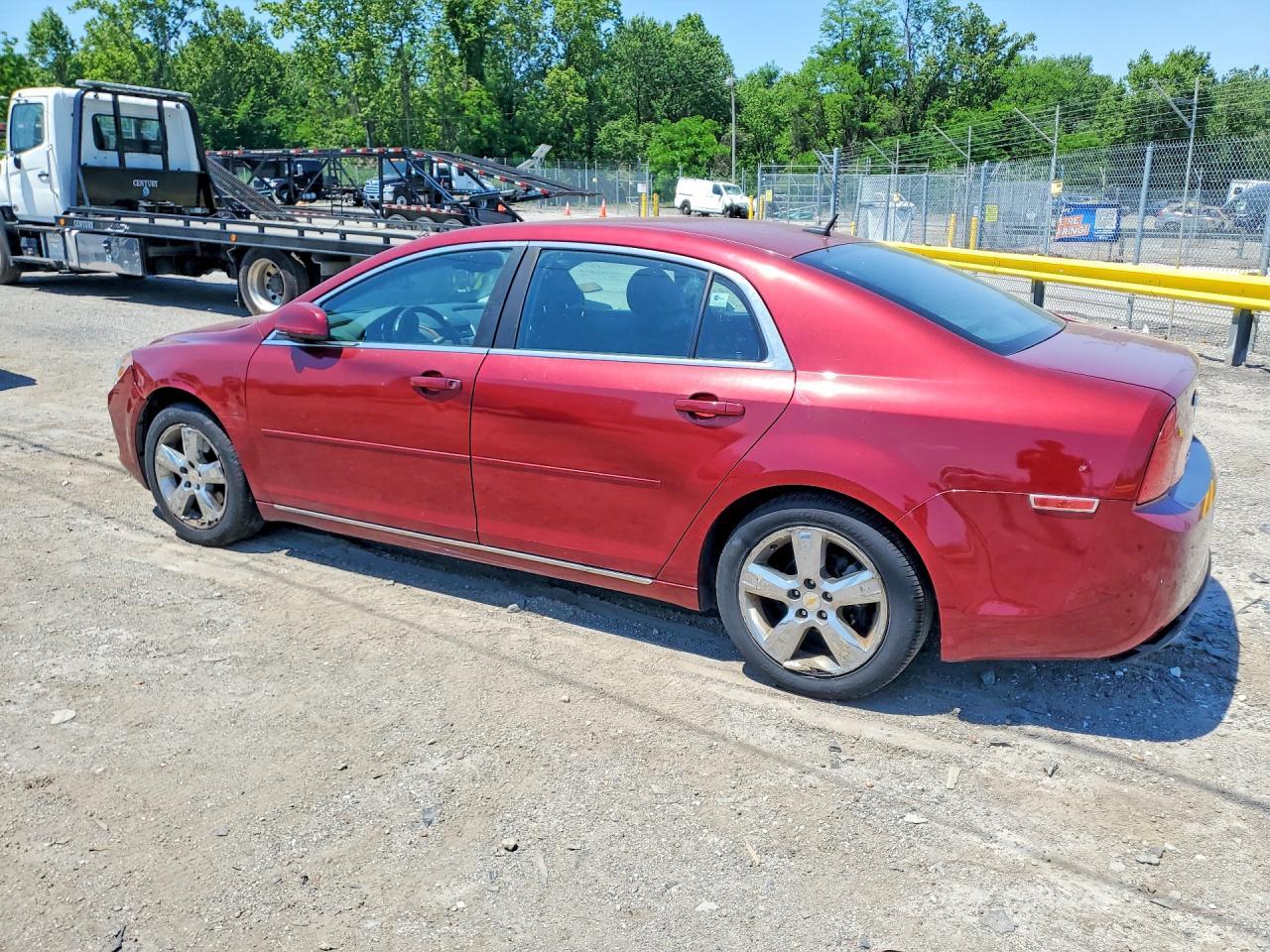 2011 Chevrolet Malibu 2Lt - Фото 2