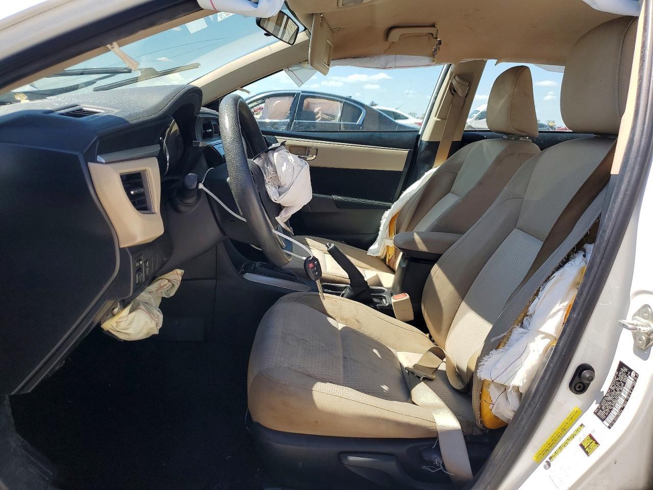 2016 Toyota Corolla Le - Фото 7