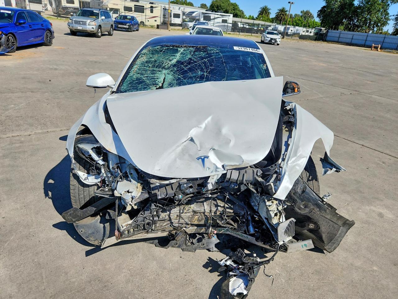2017 Tesla Model 3 - Фото 5