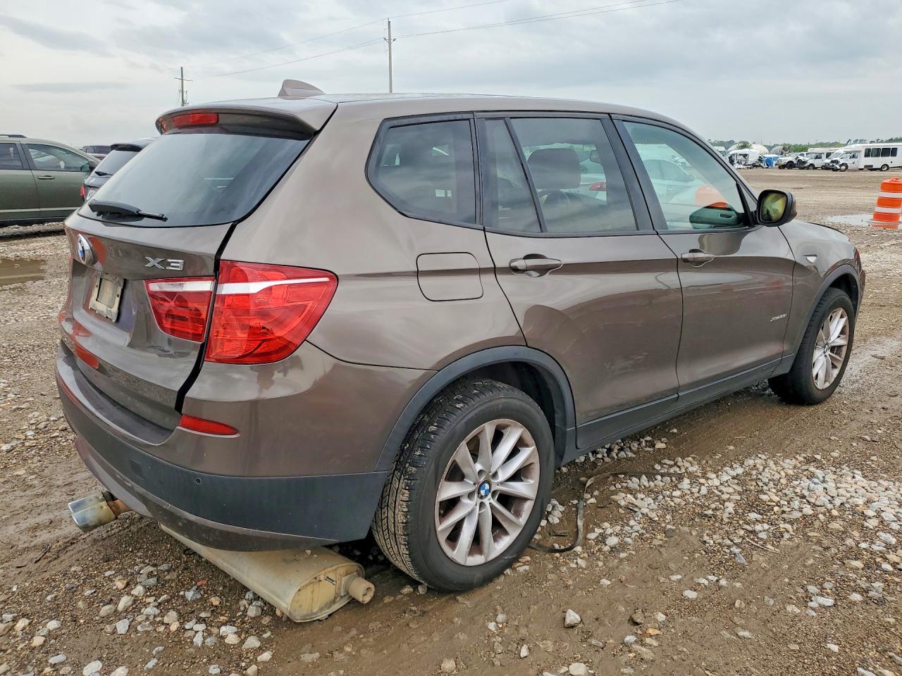 2014 BMW X3 xDrive28I - Image 3