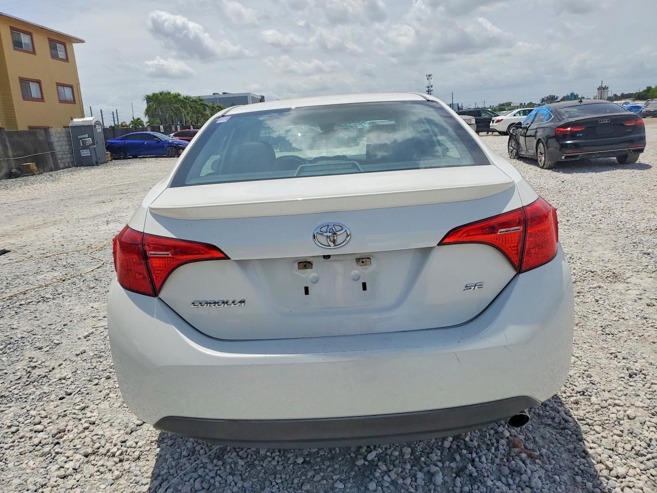 2018 Toyota Corolla Se - Image 6