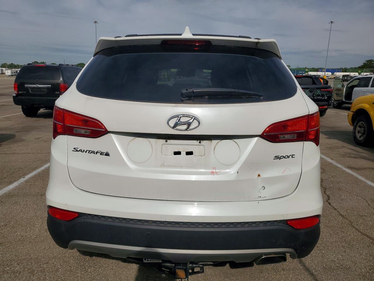 2014 Hyundai Santa Fe Sport 2.4L - Image 6
