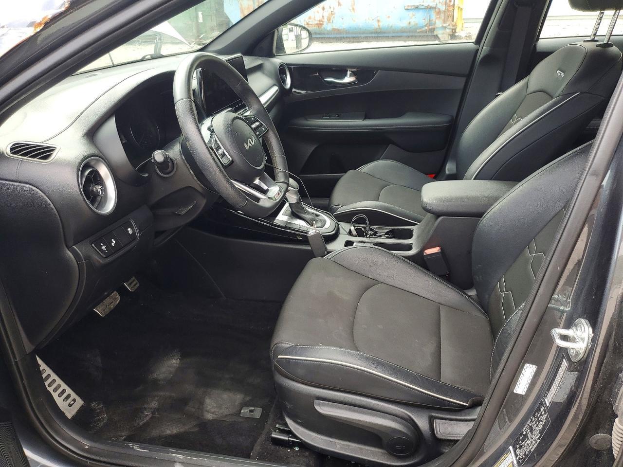 2024 Kia Forte Gt Line - Фото 7