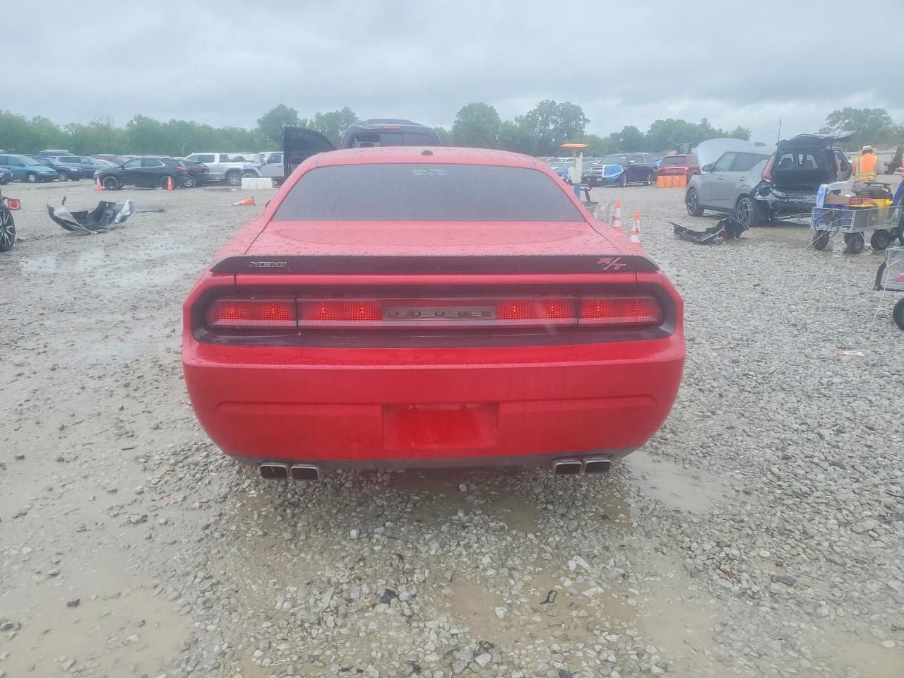 2012 Dodge Challenger R - Image 7