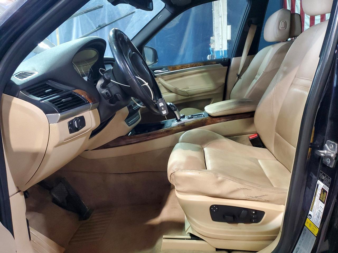 2010 BMW X5 xDrive48I - Фото 7