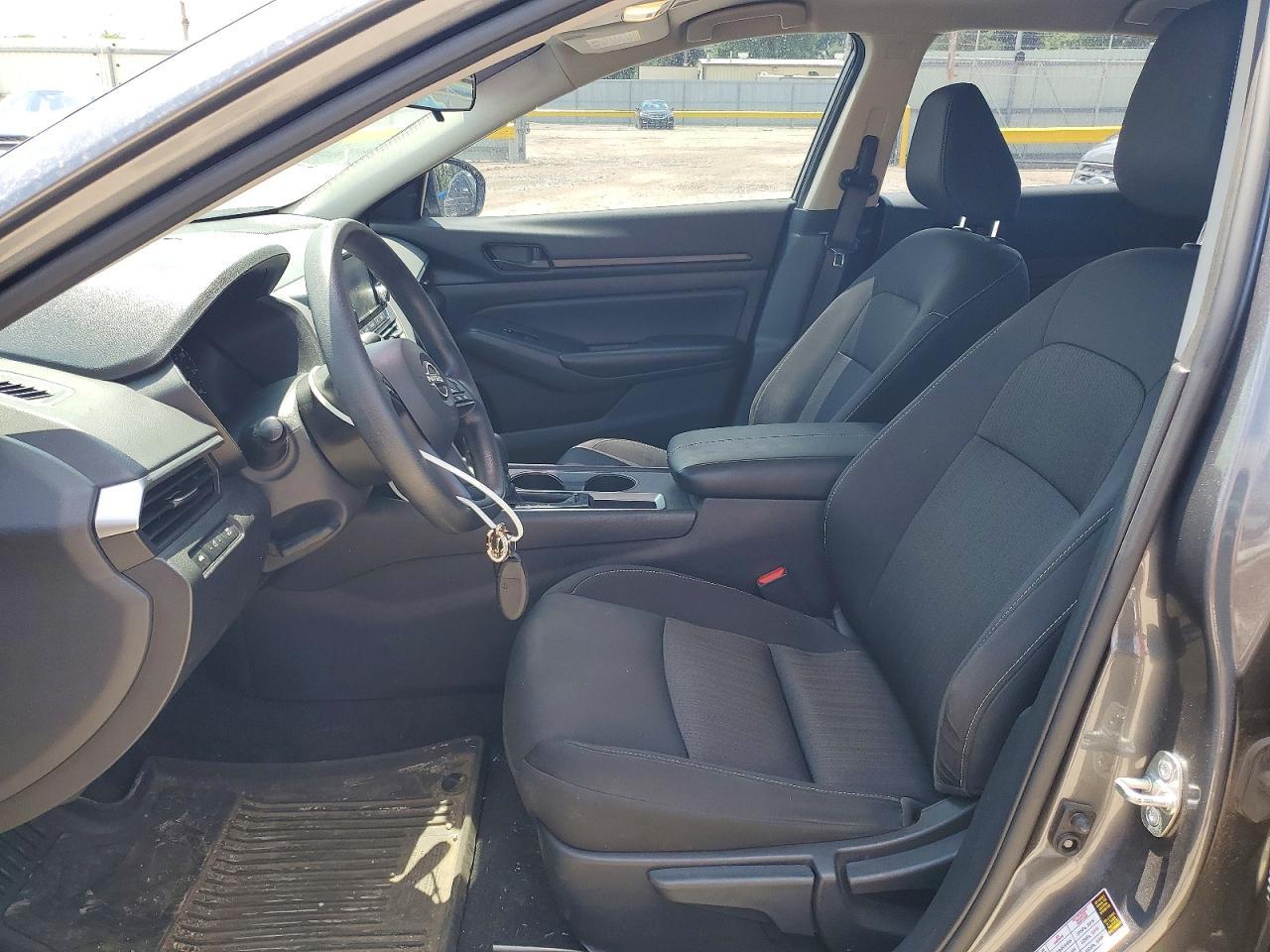2023 Nissan Altima S - Фото 7