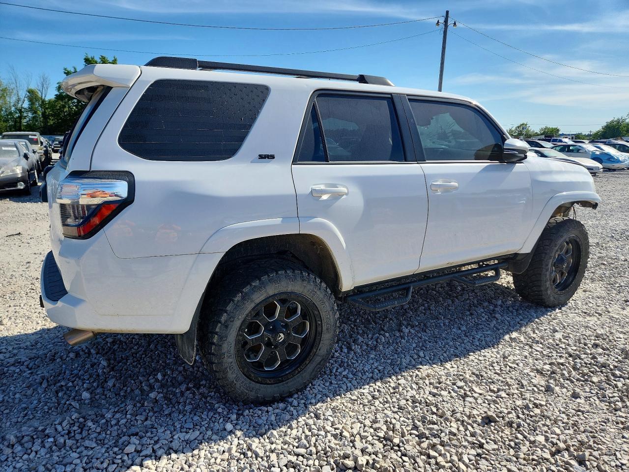 2017 Toyota 4Runner Sr5 Premium - Image 3