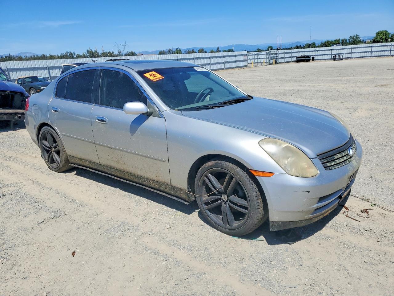 2004 Infiniti G35 Base - Фото 4