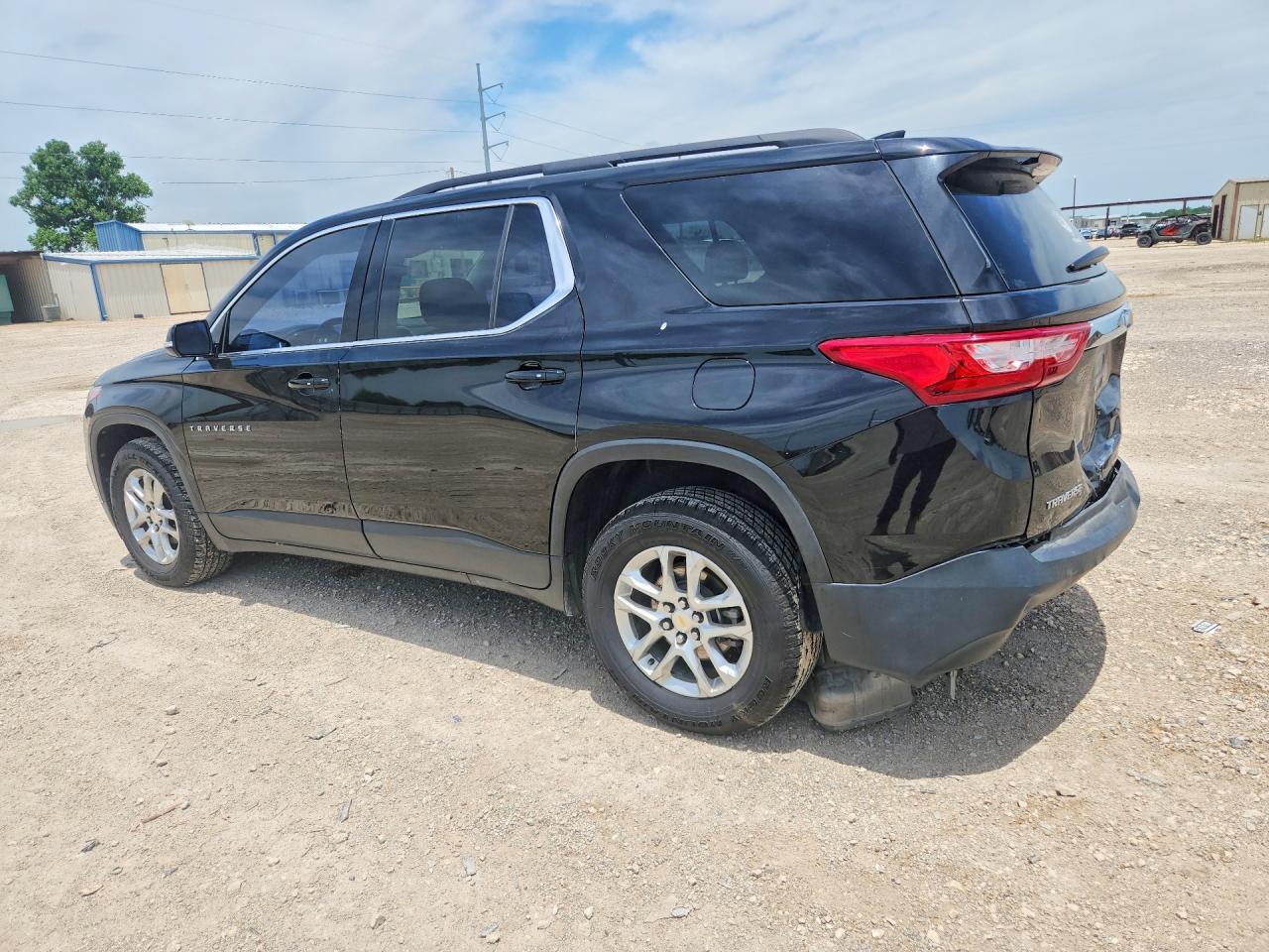 2020 Chevrolet Traverse Lt - Фото 2