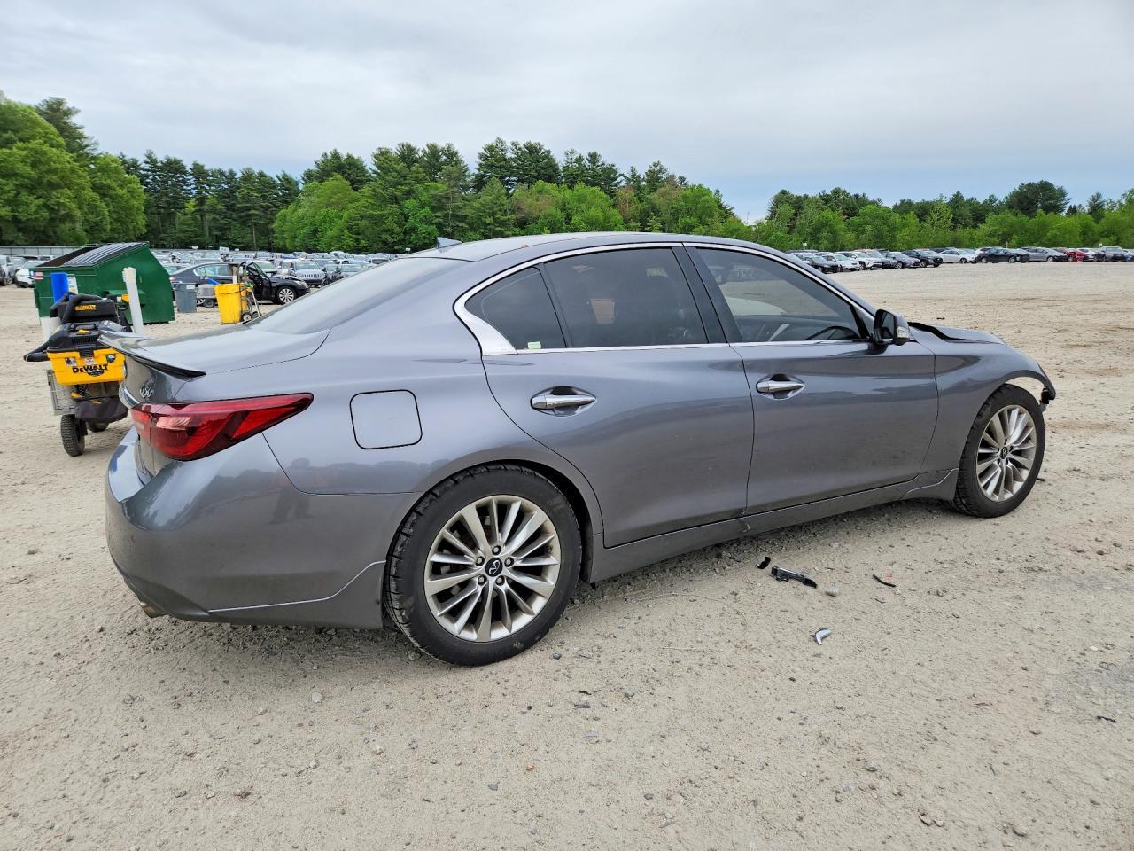 2020 Infiniti Q50 3.0T Luxe - Image 3