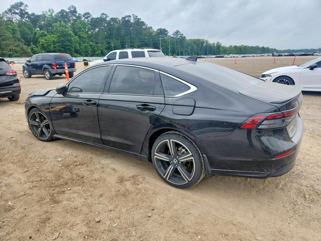 2025 Honda Accord Hybrid Sport - Фото 2