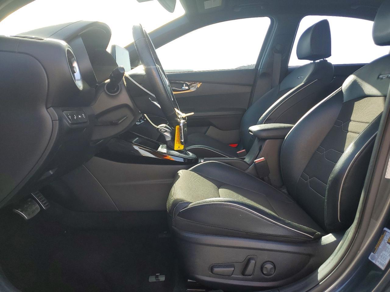 2021 Kia Forte Gt Line - Фото 7