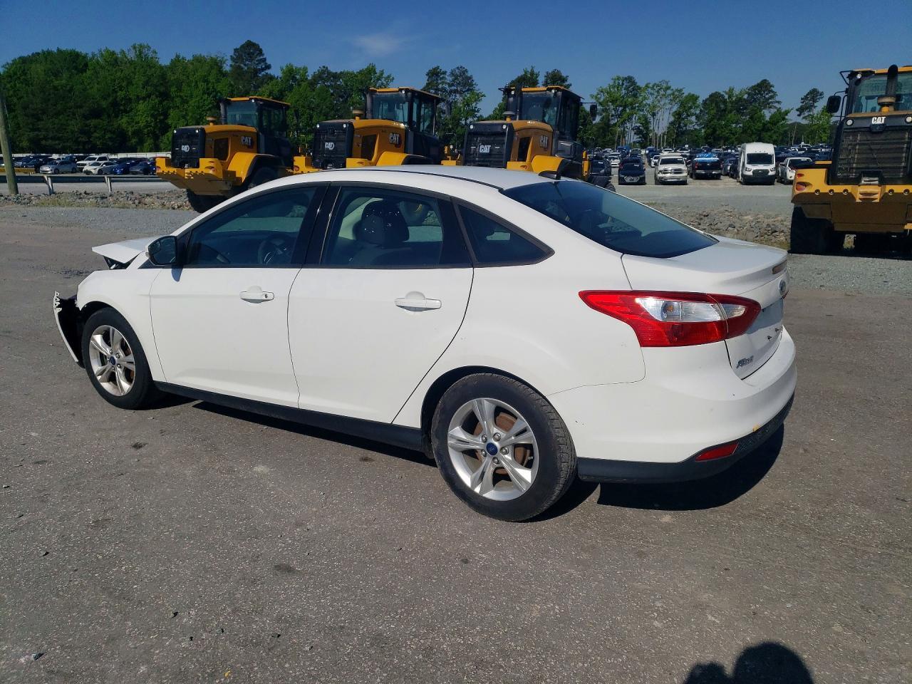 2014 Ford Focus Se - Image 2