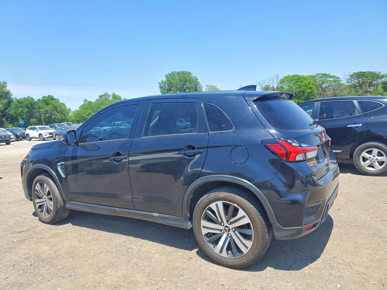 2021 Mitsubishi Outlander Sport Es - Image 2