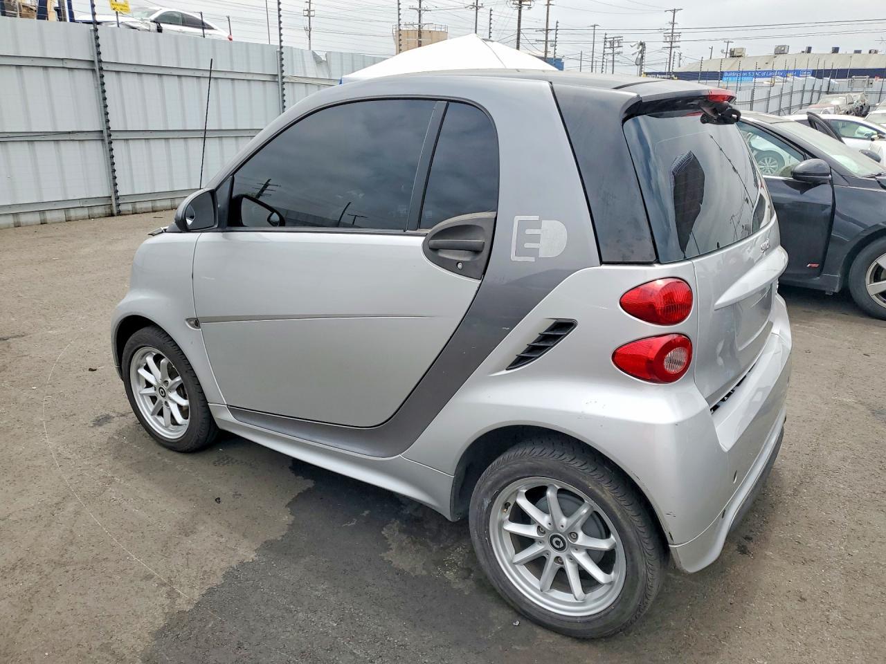 2014 Smart Fortwo - Фото 2