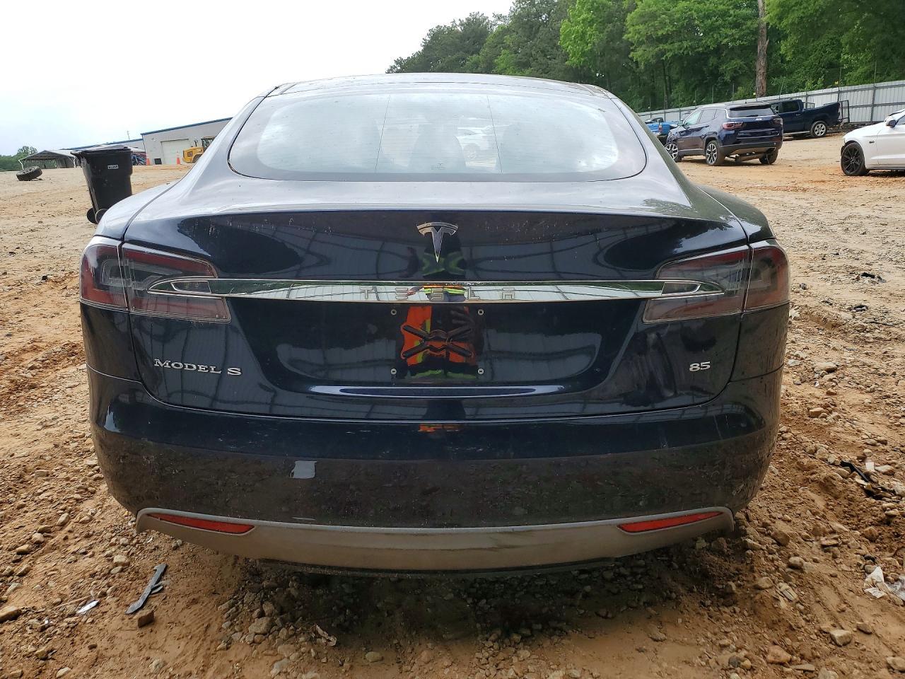 2015 Tesla Model S 85 - Image 6