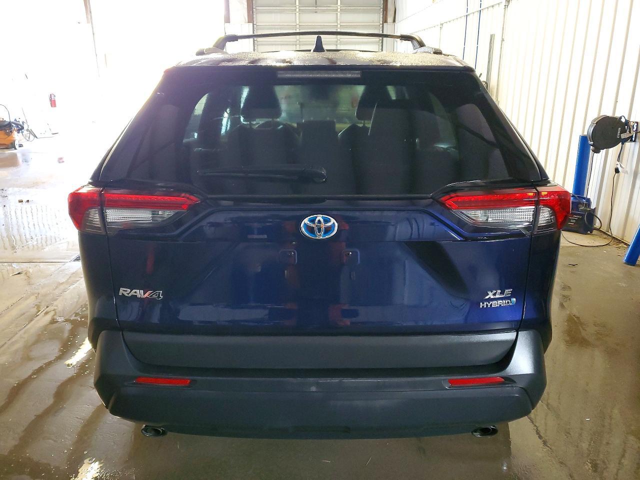 2024 Toyota Rav4 Xle Premium - Фото 6