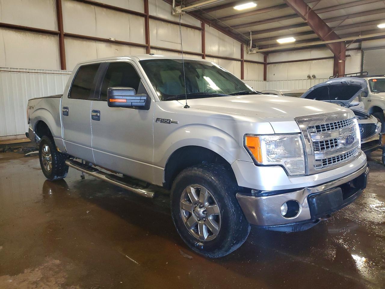 2013 Ford F150 Supercrew - Image 4