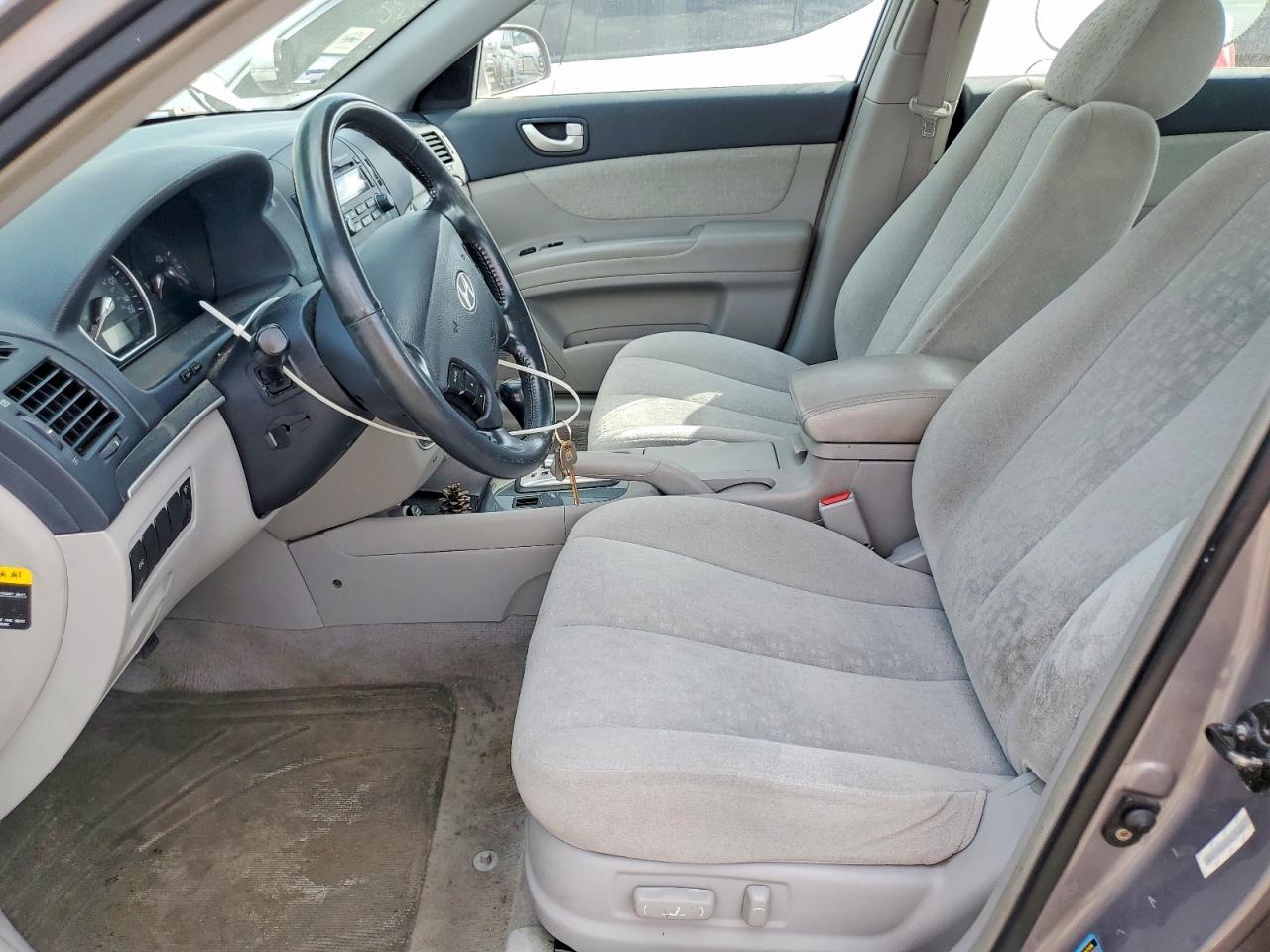 2007 Hyundai Sonata - Image 7
