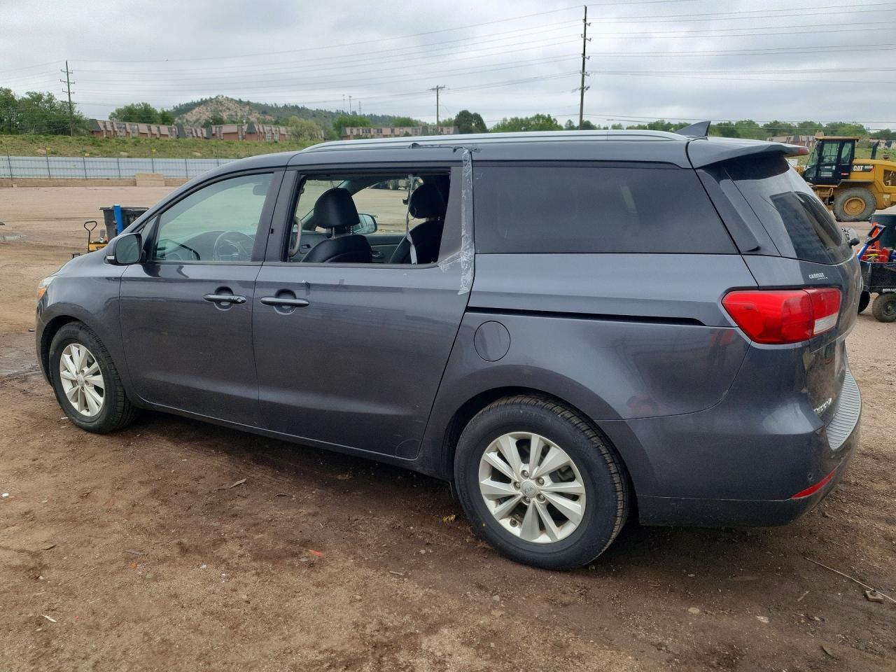 2017 Kia Sedona Lx - Фото 2