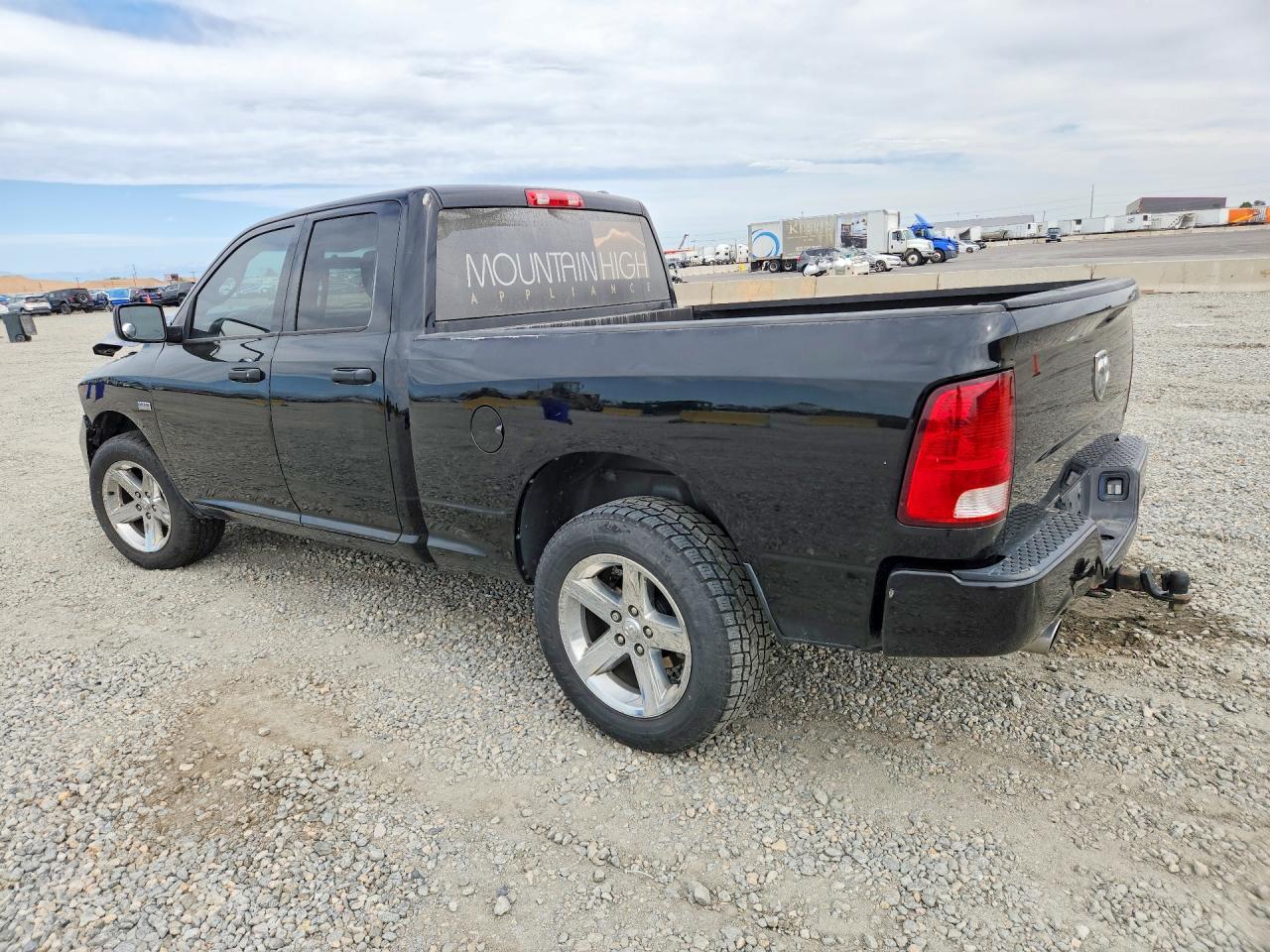 2012 Dodge Ram 1500 St - Фото 2