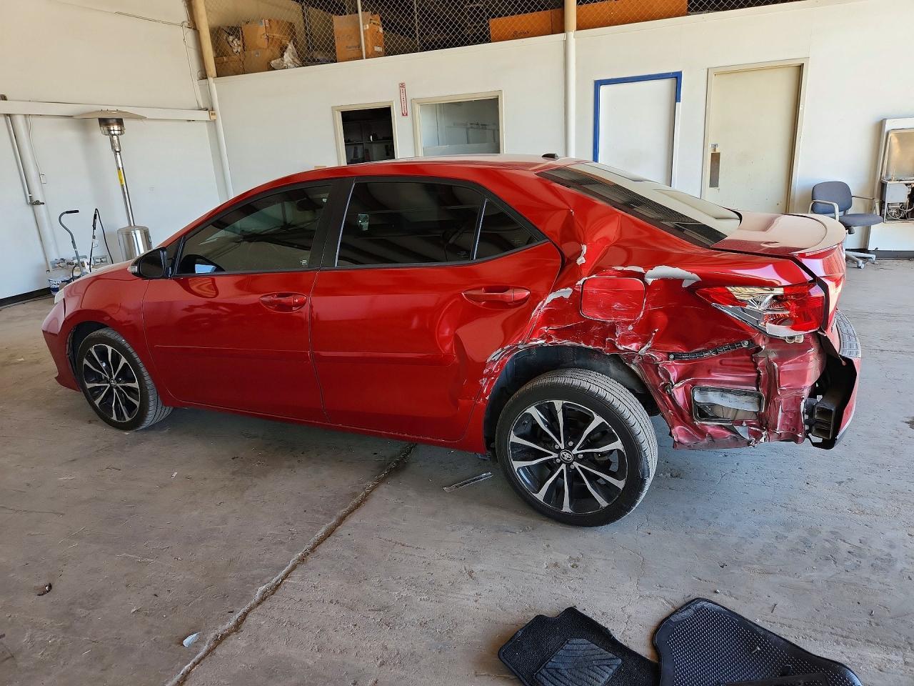 2017 Toyota Corolla Xse - Фото 2