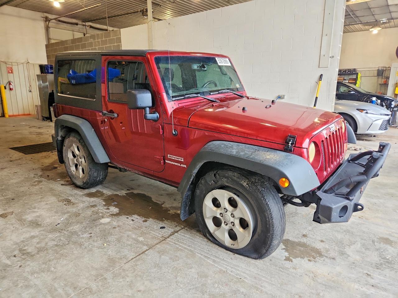 2013 Jeep Wrangler Sport - Фото 4
