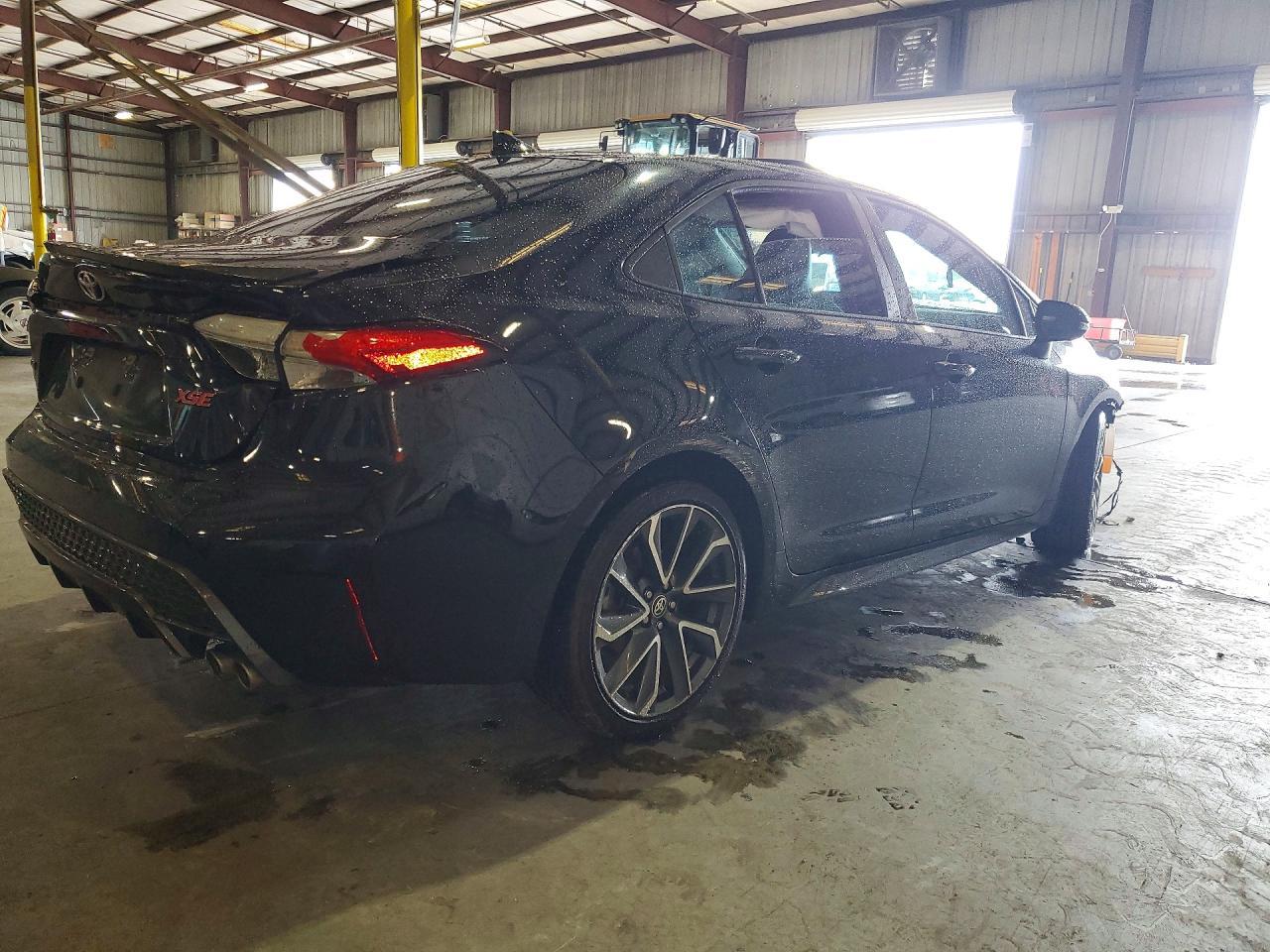 2021 Toyota Corolla Xse - Фото 3