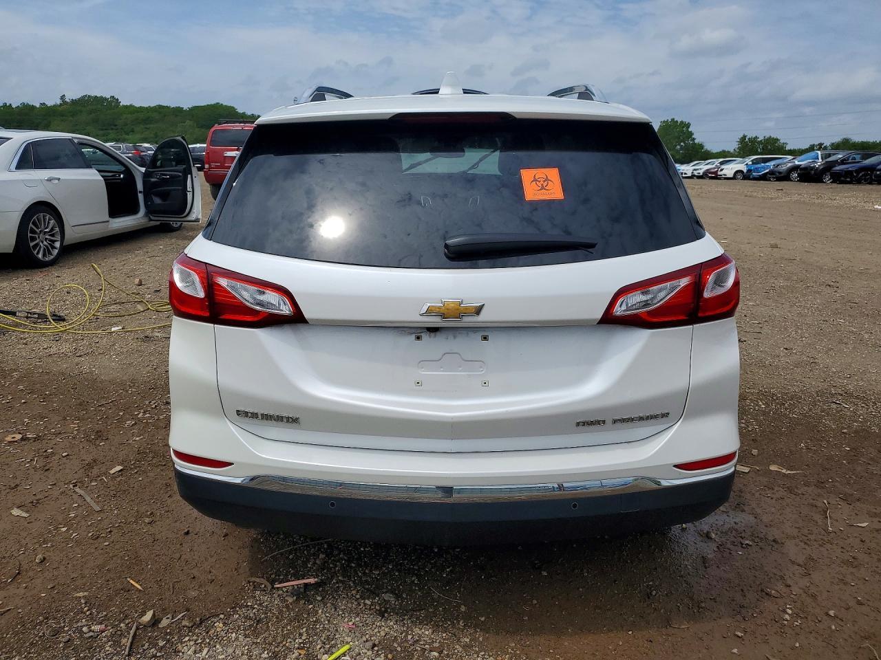 2020 Chevrolet Equinox Premier - Image 6