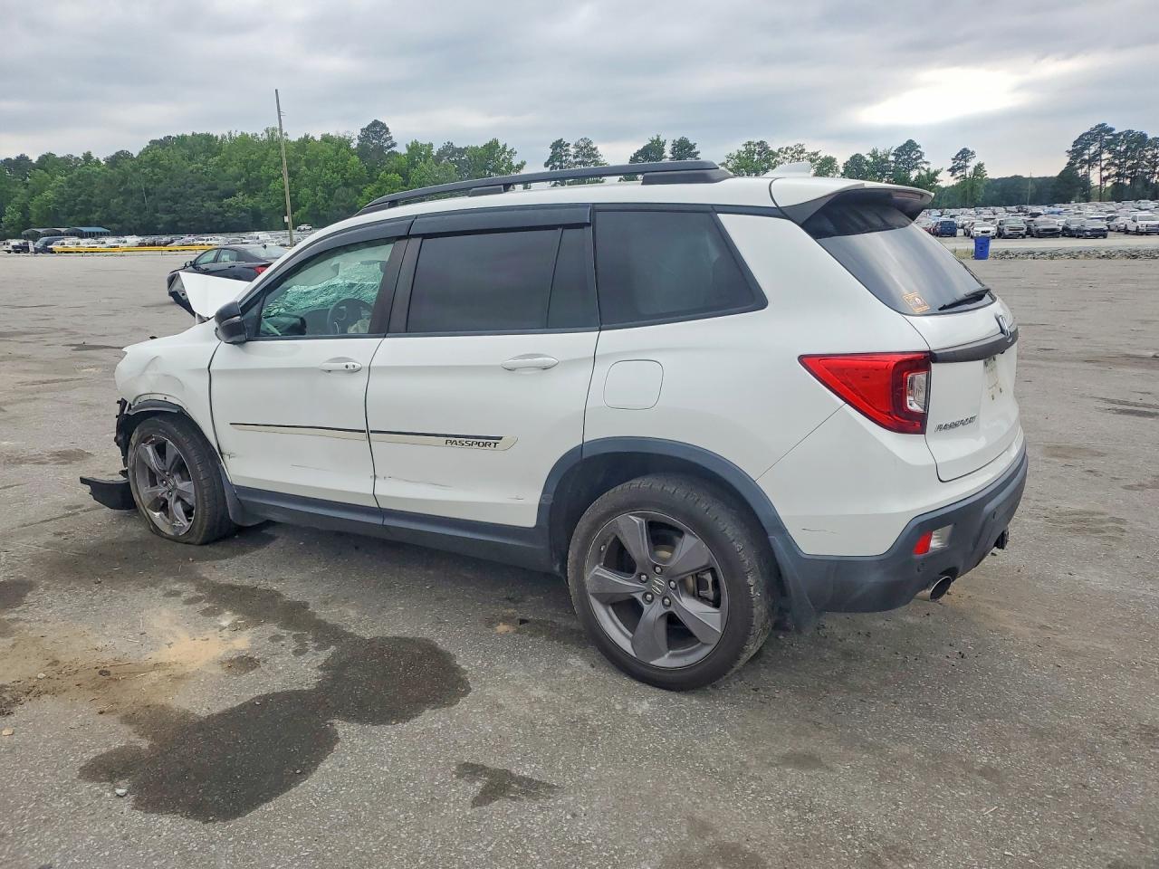 2019 Honda Passport Touring - Фото 2
