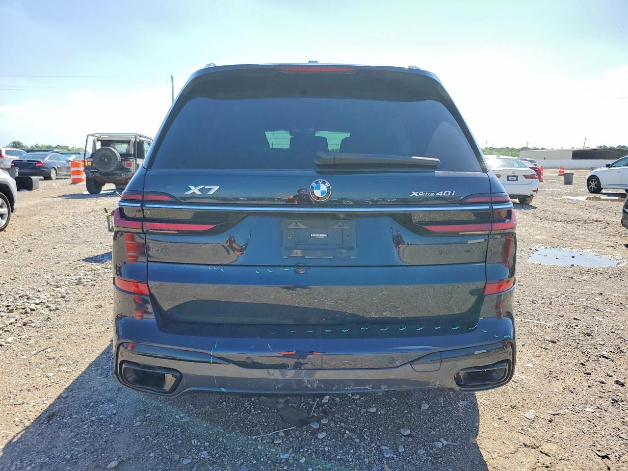 2023 BMW X7 xDrive40I - Фото 6