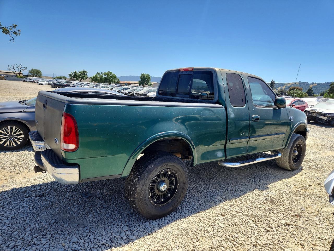 1999 Ford F150 - Image 3