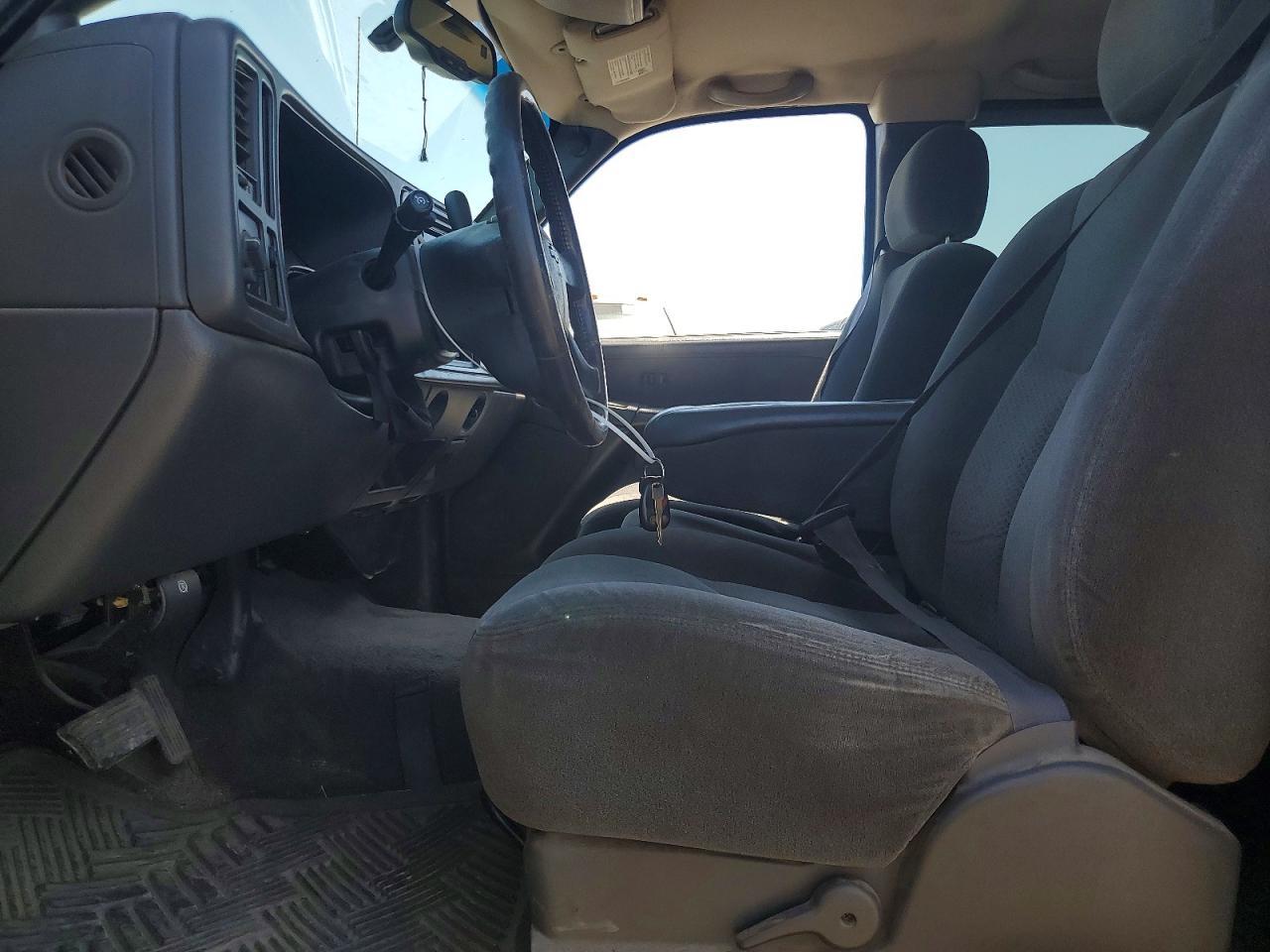2003 Chevrolet Silverado C1500 - Фото 7