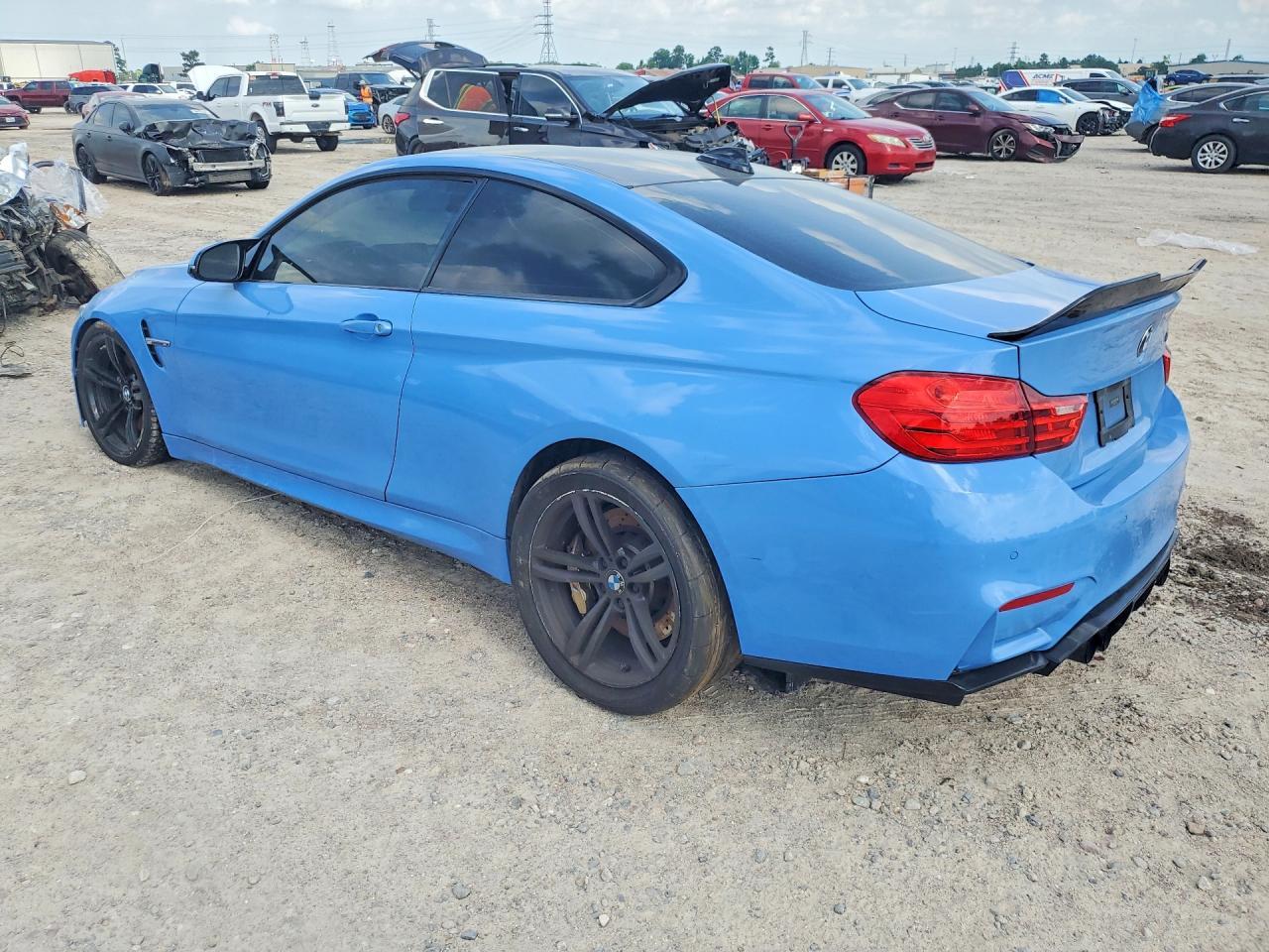 2015 BMW M4 - Фото 2