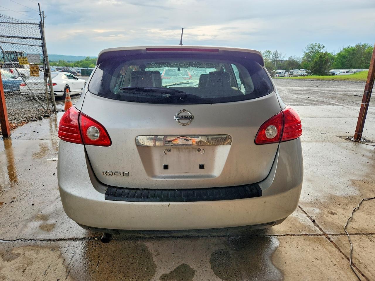 2012 Nissan Rogue S - Фото 6