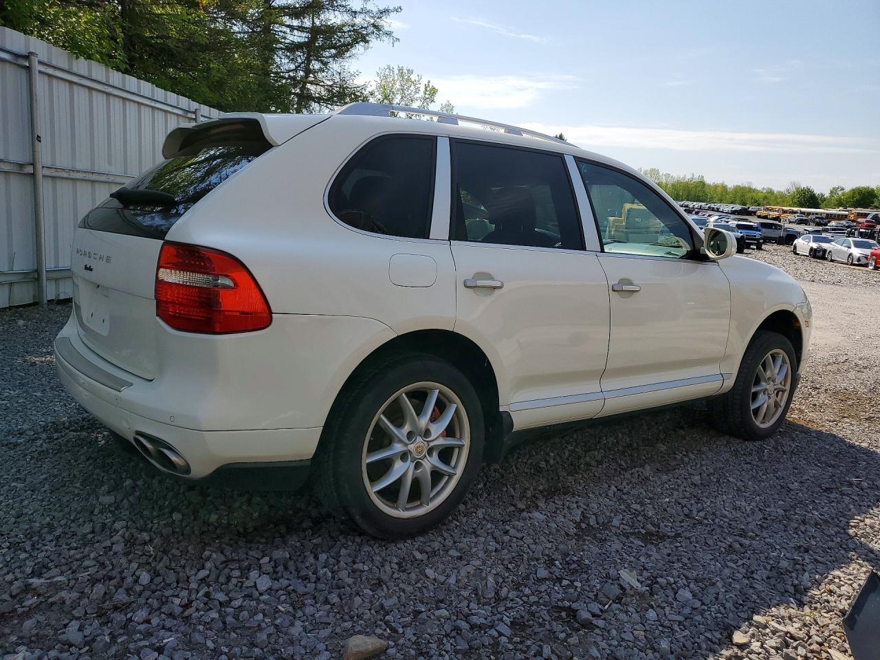 2008 Porsche Cayenne Turbo - Image 3