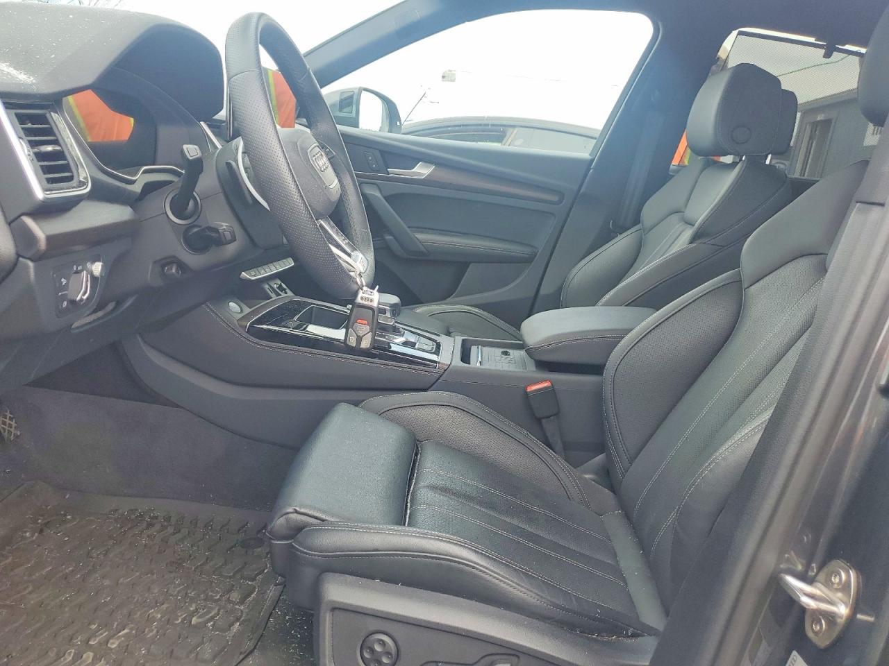 2024 Audi Q5 E Prestige 55 - Image 7